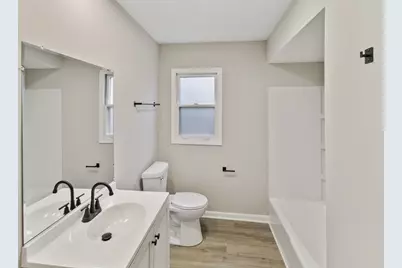 18135 Cherrywood Lane, Homewood, IL 60430 - Photo 17