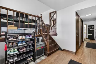 1000 S Na Wa Ta Ave, Mount Prospect, IL 60056 - Photo 3