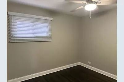 711 N Kenilworth Avenue, Elmhurst, IL 60126 - Photo 13