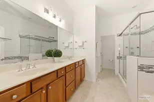 816 Colchester Dr, Oswego, IL 60543 - Photo 13