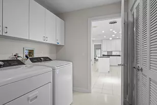 556 Rivershire Pl, Lincolnshire, IL 60069 - Photo 15