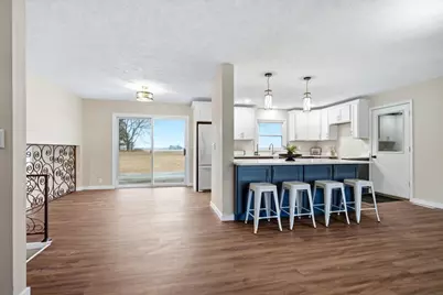 15795 E 2550 North Road, Hudson, IL 61748 - Photo 11