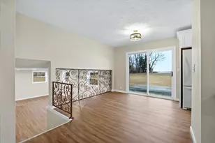 15795 E 2550 North Rd, Hudson, IL 61748 - Photo 27