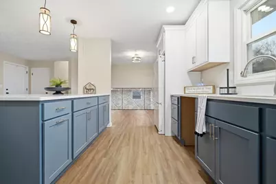 15795 E 2550 North Road, Hudson, IL 61748 - Photo 13