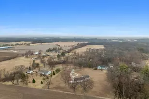 15795 E 2550 North Rd, Hudson, IL 61748 - Photo 41