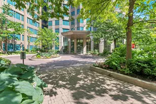 400 N La Salle Dr, Chicago, IL 60654 - Photo 25