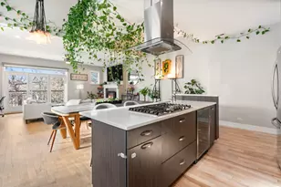 817 N Winchester Ave, Chicago, IL 60622 - Photo 13