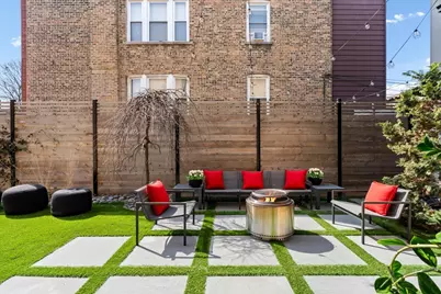 2100 W Eastwood Avenue, Chicago, IL 60625 - Photo 19