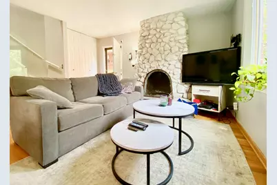 2014 N Larrabee Street #2014, Chicago, IL 60614 - Photo 9