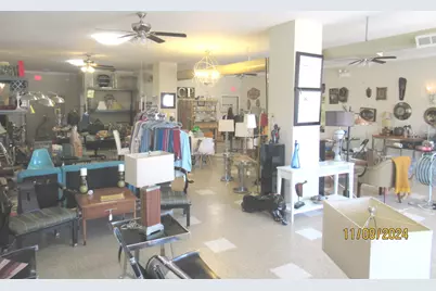 3334 Chicago Road, Steger, IL 60475 - Photo 3