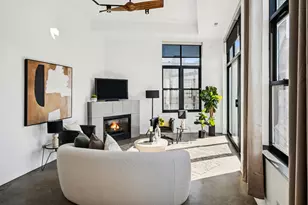 3631 N Halsted St, Chicago, IL 60613 - Photo 5