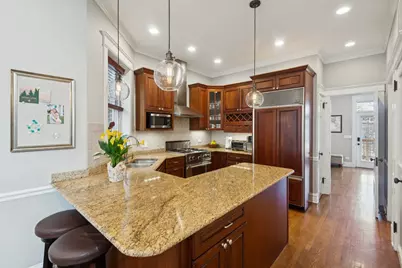 2044 N Sheffield Avenue #3, Chicago, IL 60614 - Photo 7