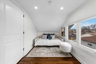 5410 W Grace St, Chicago, IL 60641 - Photo 13