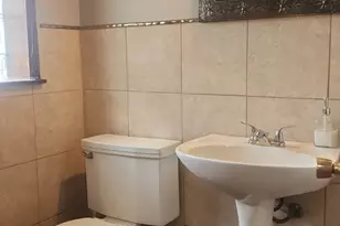 [Address not provided], Berkeley, IL 60163 - Photo 11