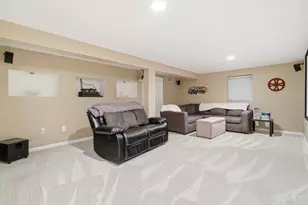 910 S 4th Ave, Libertyville, IL 60048 - Photo 19