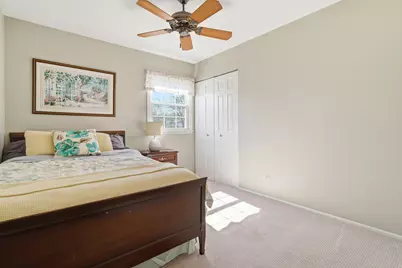 910 S 4th Avenue, Libertyville, IL 60048 - Photo 15