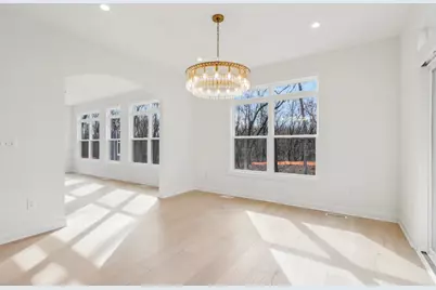 39W909 N Hathaway Lane, Geneva, IL 60134 - Photo 15