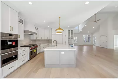 39W909 N Hathaway Lane, Geneva, IL 60134 - Photo 11