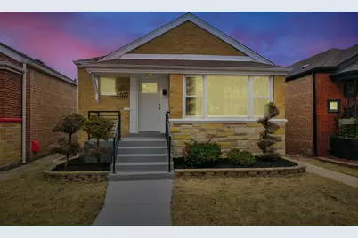 8133 S Saginaw Avenue, Chicago, IL 60617 - Photo 25