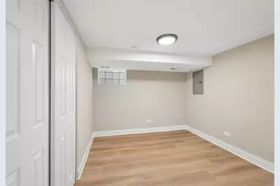 8133 S Saginaw Avenue, Chicago, IL 60617 - Photo 21