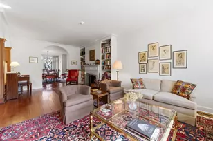 1222 E 56th St, Chicago, IL 60637 - Photo 3