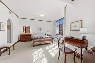 1222 E 56th St, Chicago, IL 60637 - Photo 13