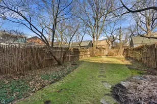 1222 E 56th St, Chicago, IL 60637 - Photo 25