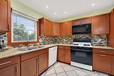 4 Amy Drive, Oswego, IL 60543 - Photo 5