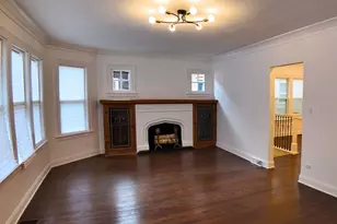 10440 S Sangamon St, Chicago, IL 60643 - Photo 3