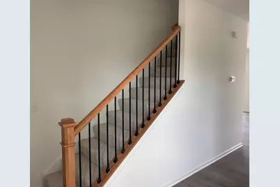 551 N Oak Street, Hinckley, IL 60520 - Photo 3