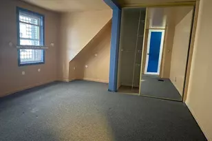 9329 S Colfax Ave, Chicago, IL 60617 - Photo 13