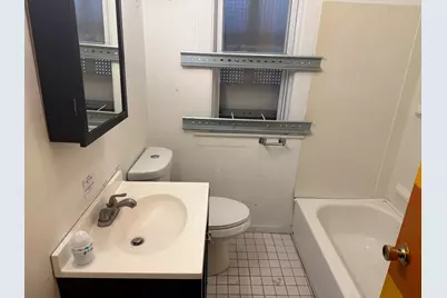 9329 S Colfax Avenue, Chicago, IL 60617 - Photo 5