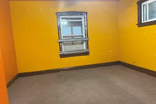 9329 S Colfax Ave, Chicago, IL 60617 - Photo 7