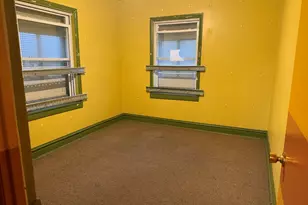 9329 S Colfax Ave, Chicago, IL 60617 - Photo 3