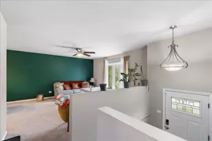 4301 Whitehall Ln, Richton Park, IL 60471 - Photo 5