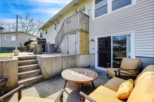 1107 N Greenfield Ln, Mount Prospect, IL 60056 - Photo 33