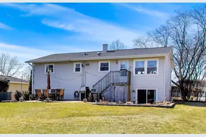 1107 N Greenfield Lane, Mount Prospect, IL 60056 - Photo 29