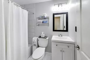 1107 N Greenfield Ln, Mount Prospect, IL 60056 - Photo 23