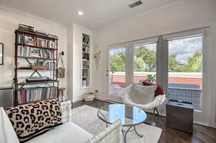 339 W Scott St, Chicago, IL 60610 - Photo 21