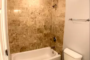 2341 N Albany Ave, Chicago, IL 60647 - Photo 11