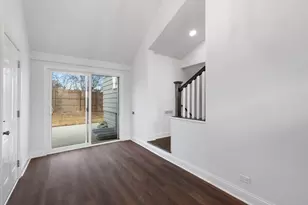 9048 Oneill Dr, Burr Ridge, IL 60527 - Photo 3