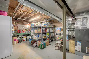 696 S Prospect Ave, Elmhurst, IL 60126 - Photo 19