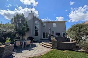 1715 White Oak Ln, Hoffman Estates, IL 60192 - Photo 27