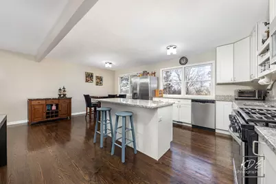 29W376 Wagner Road, Naperville, IL 60564 - Photo 7