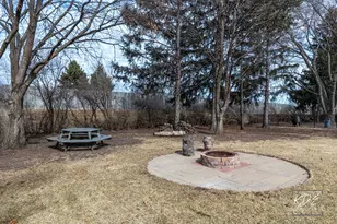 29W376 Wagner Rd, Naperville, IL 60564 - Photo 37