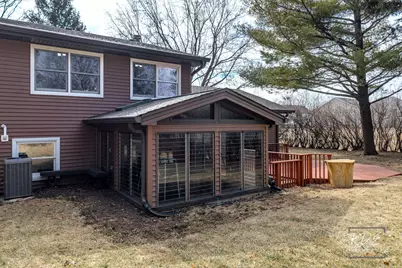 29W376 Wagner Road, Naperville, IL 60564 - Photo 3