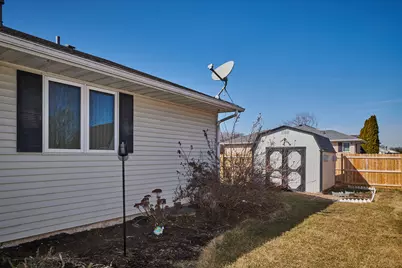 305 Royal Avenue, Belvidere, IL 61008 - Photo 21