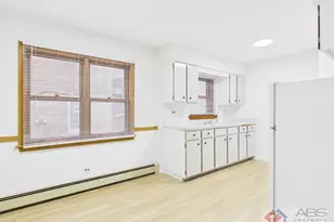 11219 S Martin Luther King Dr, Chicago, IL 60628 - Photo 11