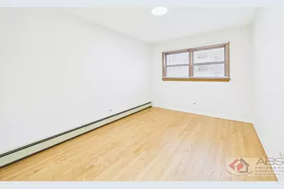 11219 S Martin Luther King Drive #2R, Chicago, IL 60628 - Photo 21