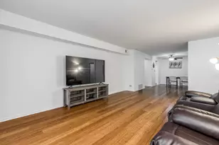 3 Oak Creek Dr, Buffalo Grove, IL 60089 - Photo 17
